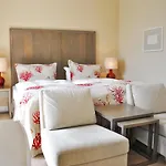 Strandhotel Miramar מלון 4*