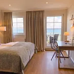 Strandhotel Miramar Hotel 4*