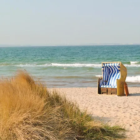 Отель Strandhotel Miramar 4*