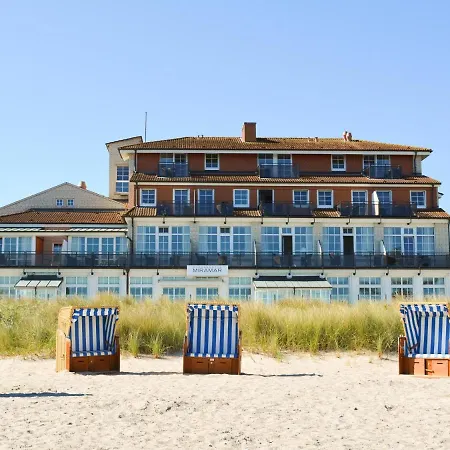 Отель Strandhotel Miramar 4*