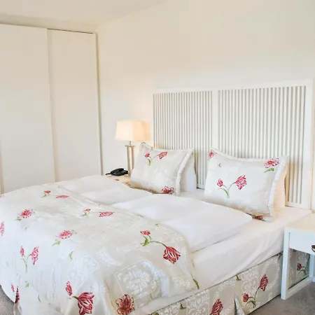 Strandhotel Miramar Тиммендорфер-Штранд
