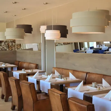 Strandhotel Miramar Тиммендорфер-Штранд
