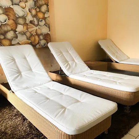 Strandhotel Miramar Szálloda