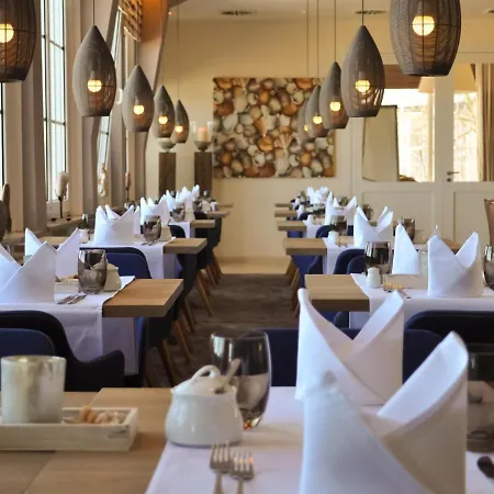 Strandhotel Miramar Отель Тиммендорфер-Штранд
