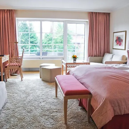 Strandhotel Miramar 4* Тиммендорфер-Штранд