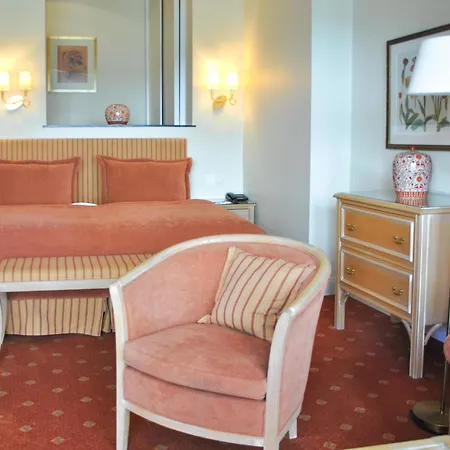 Strandhotel Miramar Отель