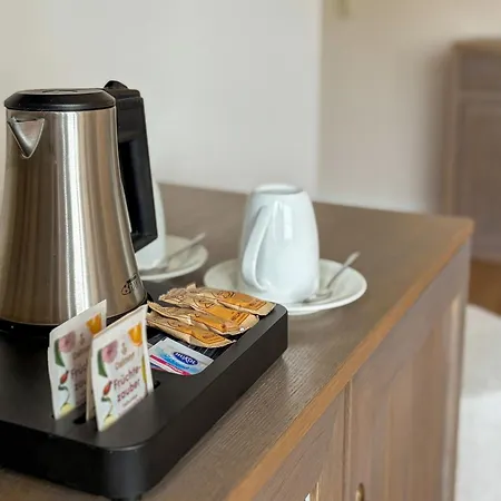 Strandhotel Miramar מלון טימנדורפר שטרנד