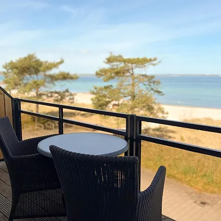 מלון Strandhotel Miramar 4*