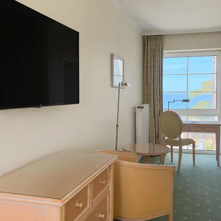 Strandhotel Miramar טימנדורפר שטרנד