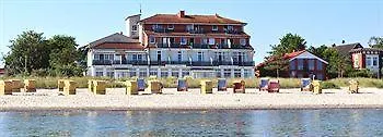Отель Strandhotel Miramar 4*