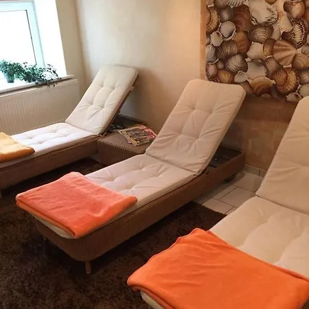 Strandhotel Miramar Szálloda